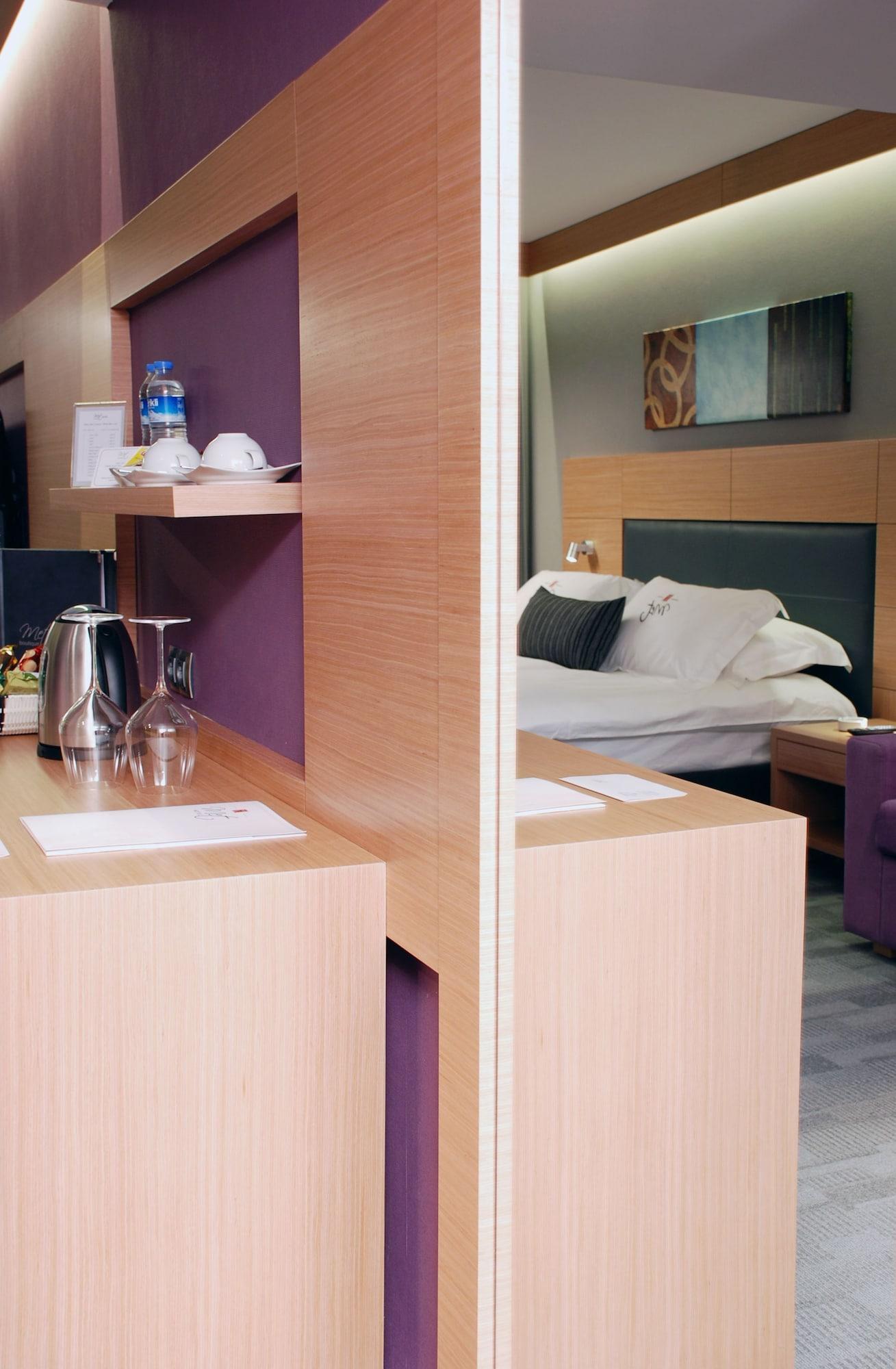 Met Hotel Измир Екстериор снимка